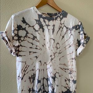 Tie-dye Tee